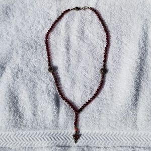 ⚠️CLOSING FOR NOW⚠️garnet beaded necklace!
